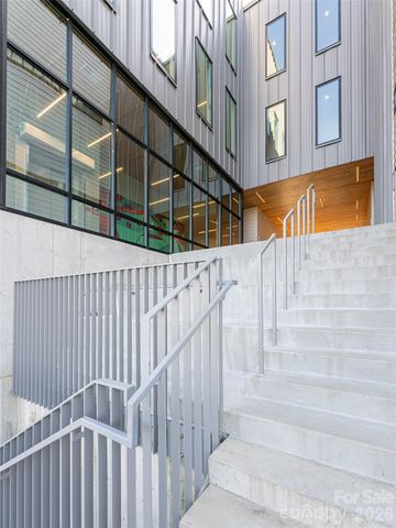 68 Craven Street 304, Asheville, NC 28806