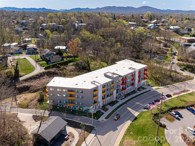 68 Craven Street 304, Asheville, NC 28806
