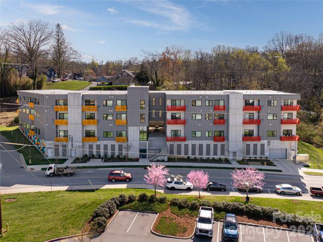 68 Craven Street 304, Asheville, NC 28806