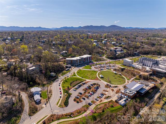 68 Craven Street 304, Asheville, NC 28806