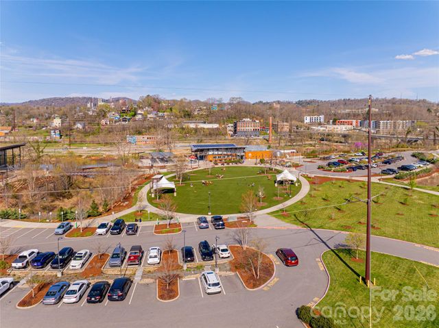 68 Craven Street 304, Asheville, NC 28806