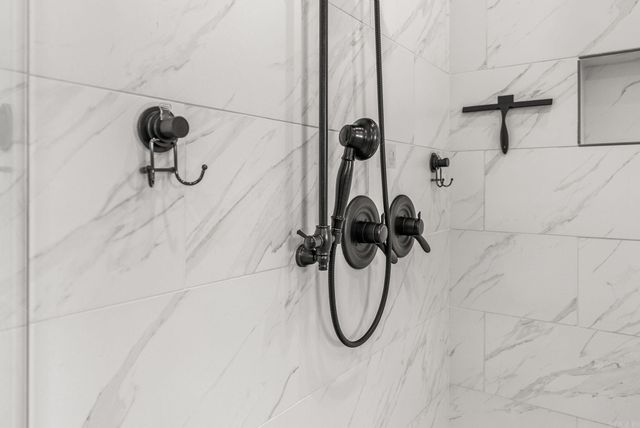 9933 Laurel Oak, Sherwood, AR 72120