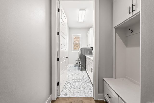 9933 Laurel Oak, Sherwood, AR 72120