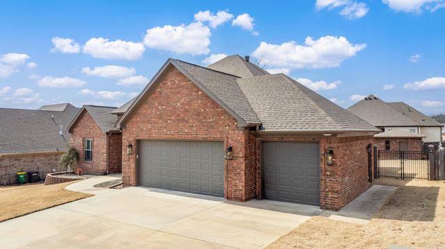 9933 Laurel Oak, Sherwood, AR 72120