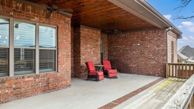 9933 Laurel Oak, Sherwood, AR 72120