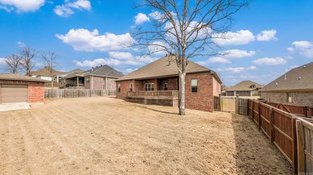9933 Laurel Oak, Sherwood, AR 72120