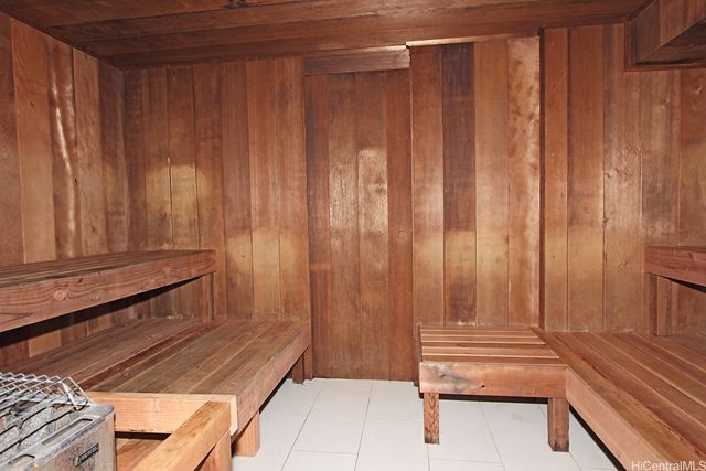 1630 Liholiho Street 1905, Honolulu, HI 96822