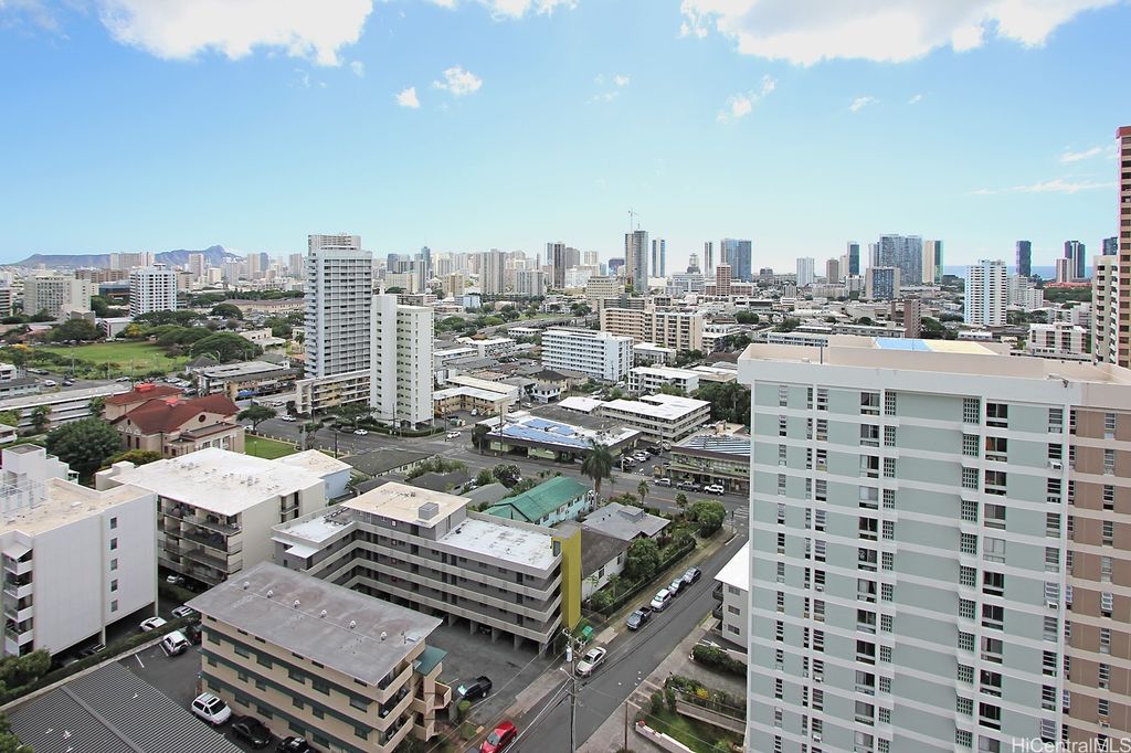 1630 Liholiho Street 1905, Honolulu, HI 96822