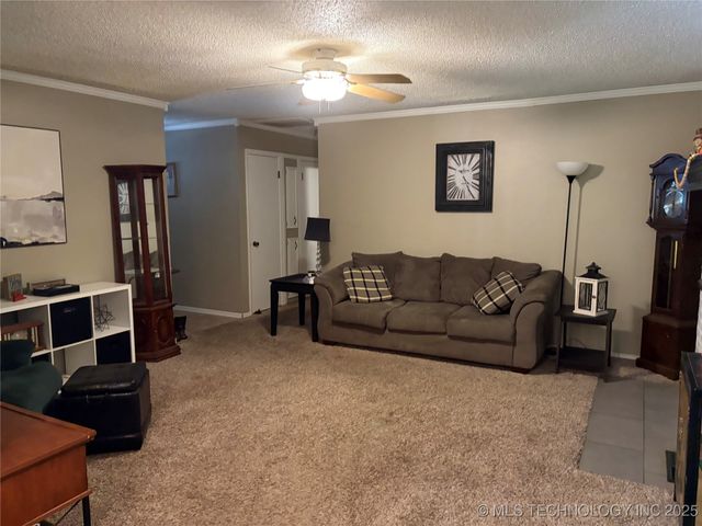 1626 S 6th Place, Broken Arrow, OK 74012