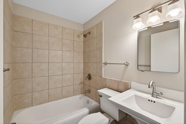 2850 119th Avenue NW, Coon Rapids, MN 55433