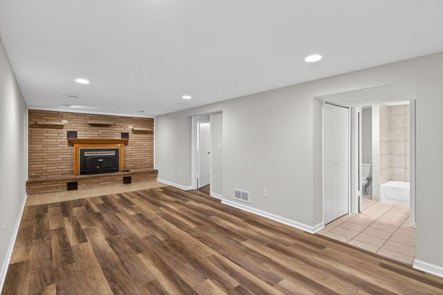 2850 119th Avenue NW, Coon Rapids, MN 55433