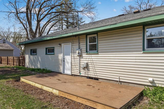 2850 119th Avenue NW, Coon Rapids, MN 55433