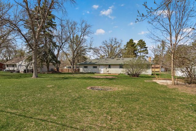 2850 119th Avenue NW, Coon Rapids, MN 55433