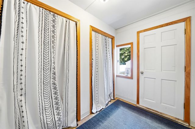 22 Colonial Drive, Salem, NH 03079