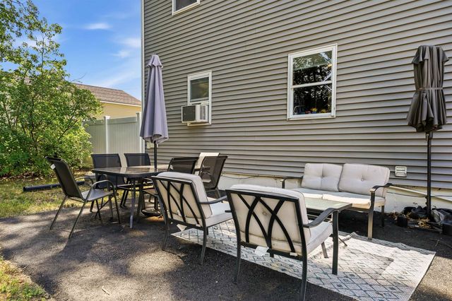 22 Colonial Drive, Salem, NH 03079