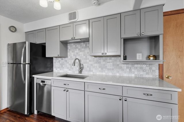 10935 N Acoma Drive, Spokane, WA 99208