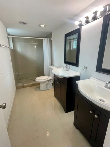 10642 SW 77th Avenue 10642, Pinecrest, FL 33156