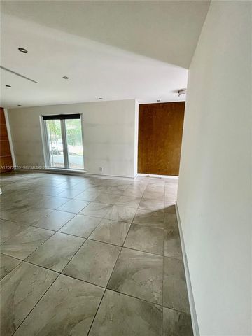 10642 SW 77th Avenue 10642, Pinecrest, FL 33156