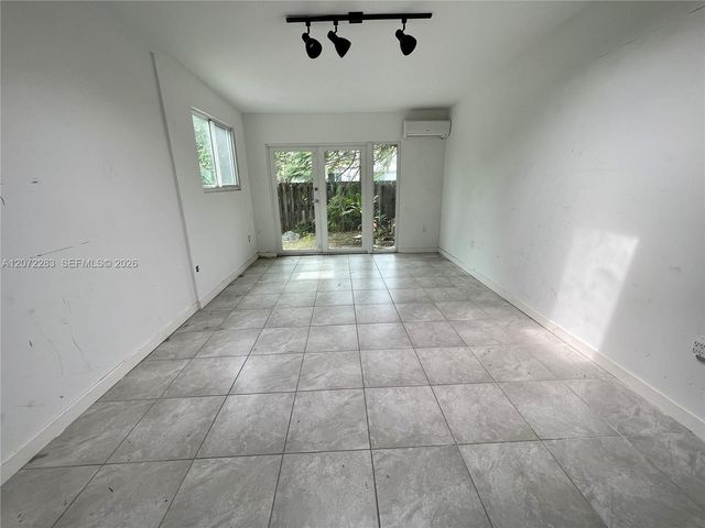 10642 SW 77th Avenue 10642, Pinecrest, FL 33156