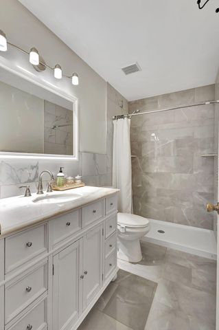 328 Hammocks Trail, Greenacres, FL 33413