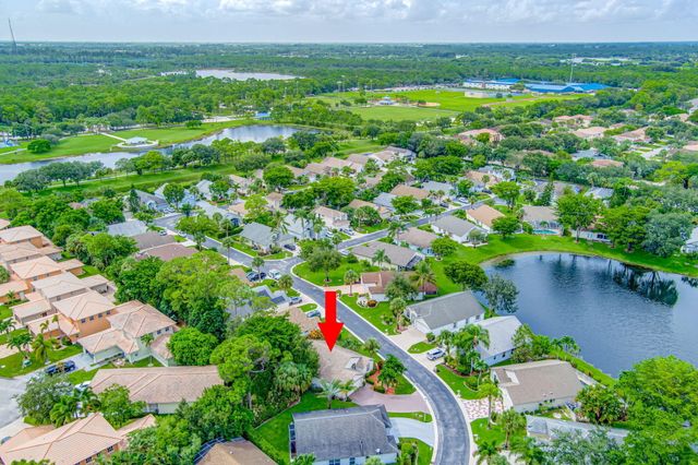 328 Hammocks Trail, Greenacres, FL 33413
