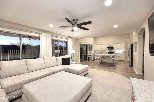 10382 E HILLERY Drive, Scottsdale, AZ 85255