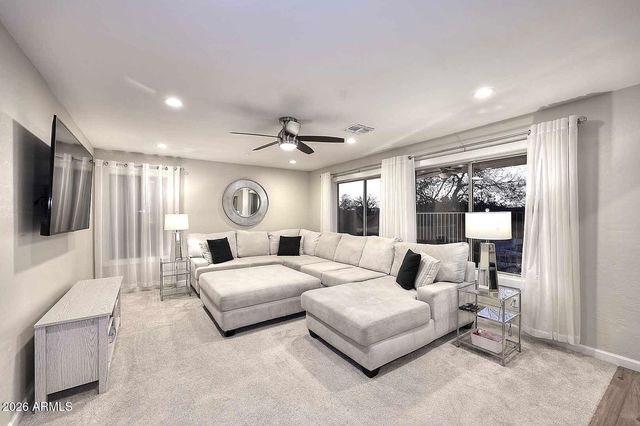 10382 E HILLERY Drive, Scottsdale, AZ 85255