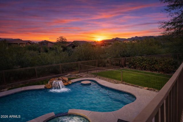 10382 E HILLERY Drive, Scottsdale, AZ 85255