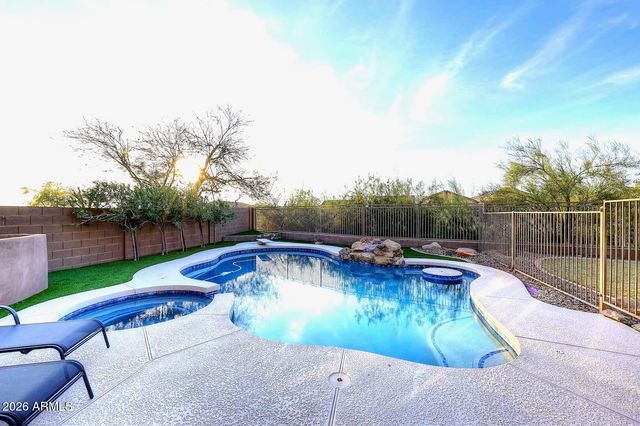 10382 E HILLERY Drive, Scottsdale, AZ 85255