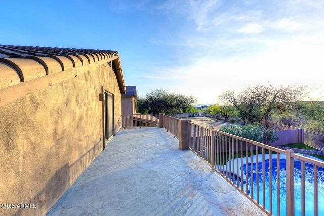 10382 E HILLERY Drive, Scottsdale, AZ 85255