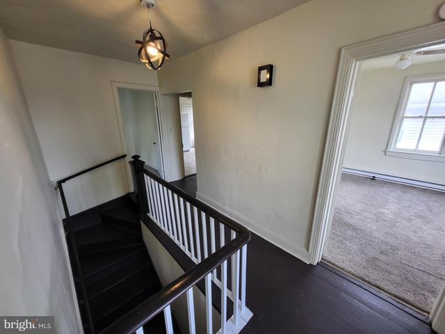 446 E QUEEN ST, Chambersburg, PA 17201