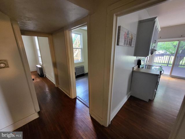 446 E QUEEN ST, Chambersburg, PA 17201