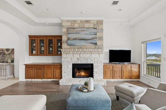 1015 Sunset Canyon DR N, Dripping Springs, TX 78620