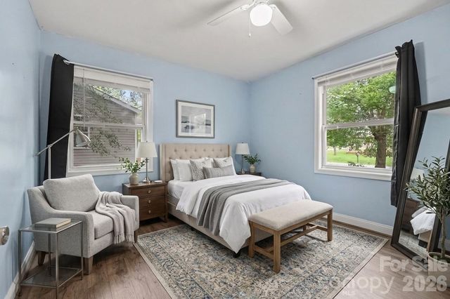 802 Stowe Drive, Lowell, NC 28098