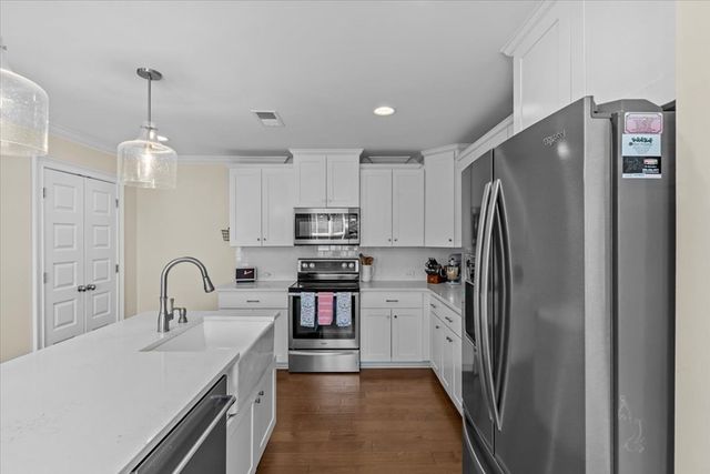 243 Sandbed, Newton, AL 36352