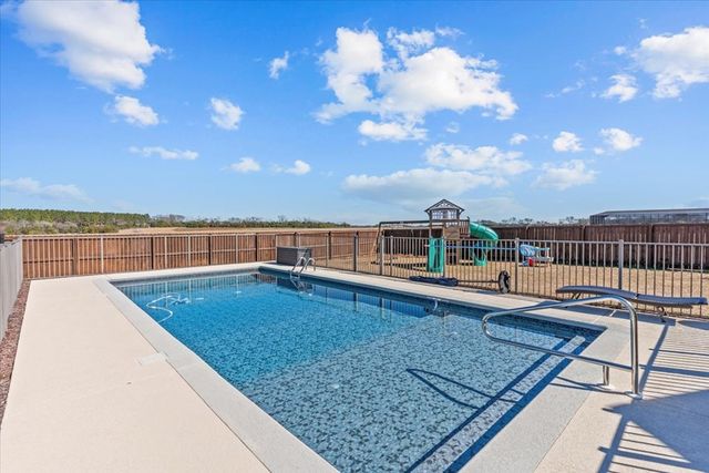 243 Sandbed, Newton, AL 36352