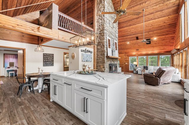 572 Memory Lane, Cabot, AR 72023