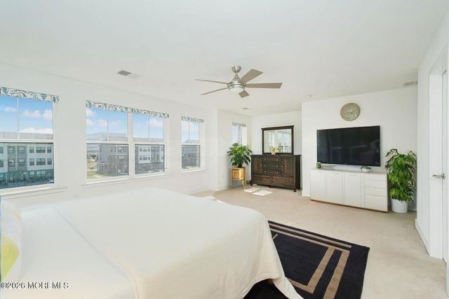 37 Midway Road N, Tinton Falls, NJ 07724