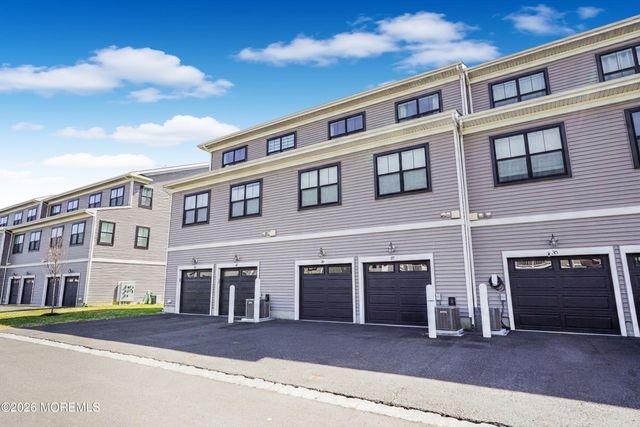 37 Midway Road N, Tinton Falls, NJ 07724