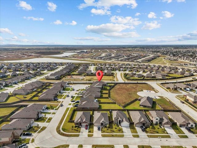 2018 Penwern Alley Lane, League City, TX 77573