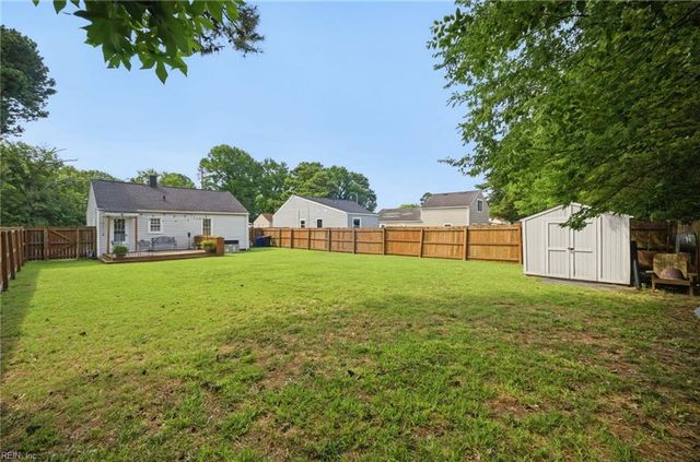 53 Greeneland BLVD, Portsmouth, VA 23701