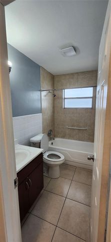 10706 N 15TH STREETS A, Tampa, FL 33612