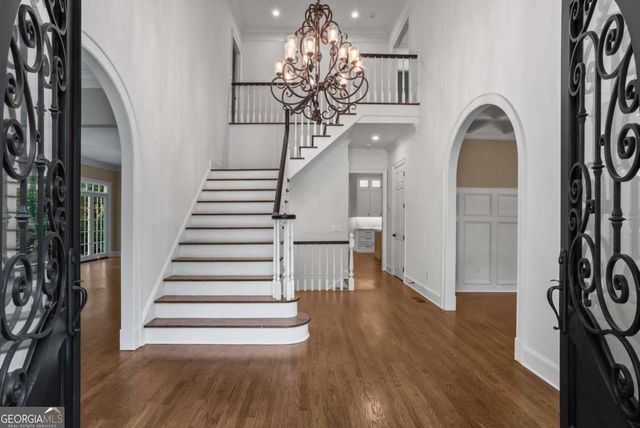 1235 W Garmon Road NW, Sandy Springs, GA 30327