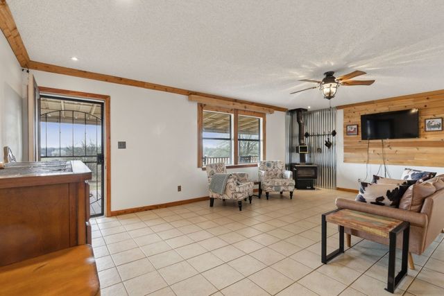 5670 Fm 1571, Lone Oak, TX 75453