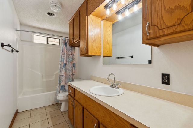 5670 Fm 1571, Lone Oak, TX 75453