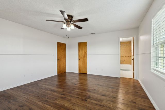 5670 Fm 1571, Lone Oak, TX 75453