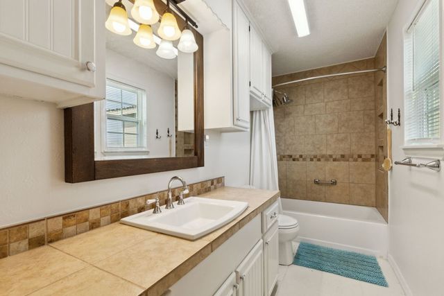 5670 Fm 1571, Lone Oak, TX 75453