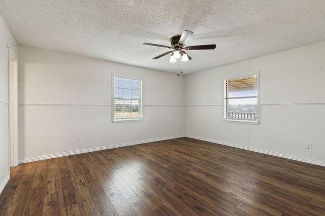 5670 Fm 1571, Lone Oak, TX 75453