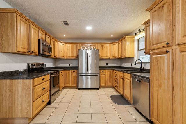 5670 Fm 1571, Lone Oak, TX 75453