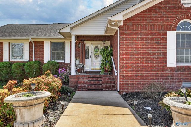 28510 Cedar Hill Road, Ardmore, AL 35739